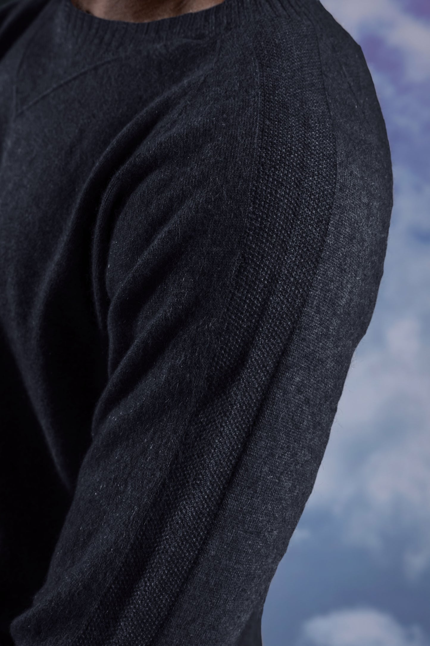 Aether Black - Broad Neck