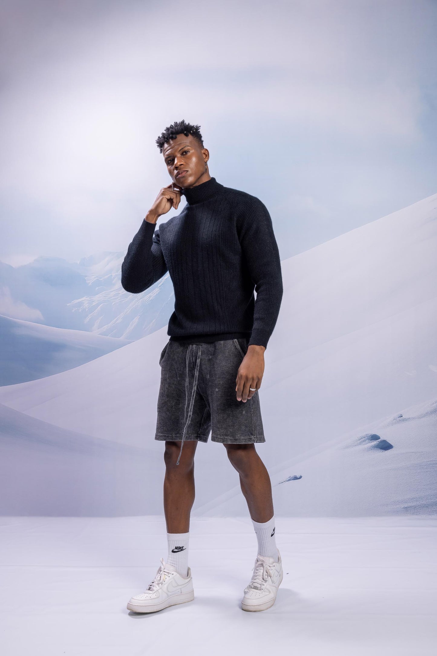 Seraphine Veil Black