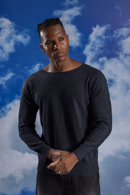 Aether Black - Broad Neck