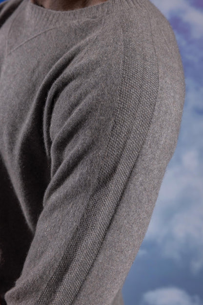 Aether Gray - Broad Neck